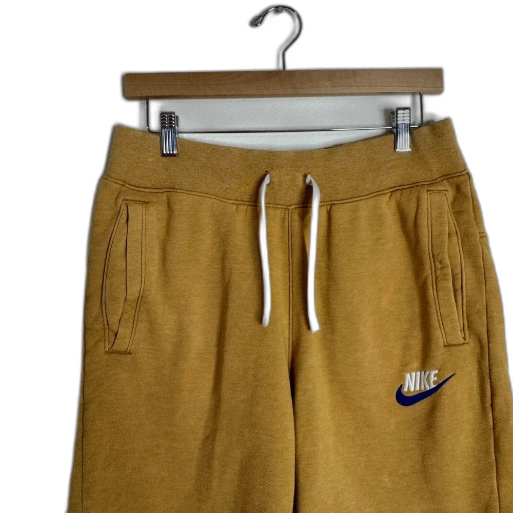 Nike brand style